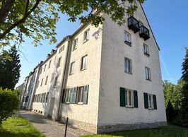 Clever wohnen: 2,5 Zimmer, Parkett & Tageslichtbad – sofort bezugsfrei