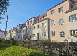 Ruhige Seitenstraße & kurze Wege: 2-Zimmer-Whg. mit EBK